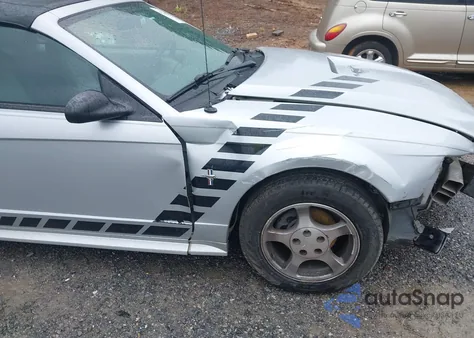 2002 Ford Mustang из США, поврежденный, VIN 1FAFP44492F221578